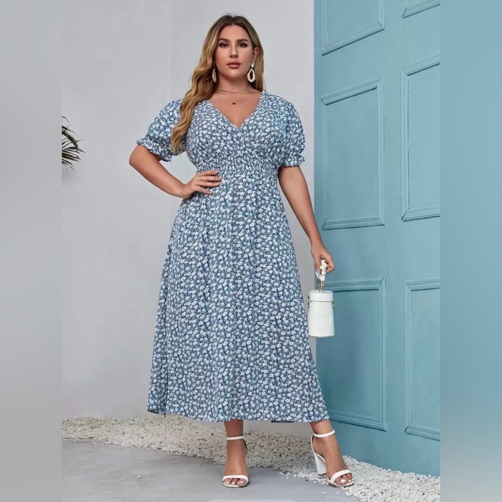 SHEIN Blue Floral Midi Dress